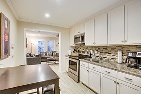 Pet-friendly Galveston Cottage < 1 Mi to Beach!