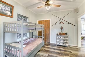 Walk to Sea Isle Beach: Pet-friendly Group Getaway