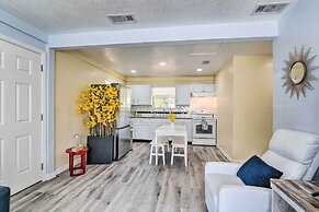 Galveston Retreat w/ Backyard & Patio!