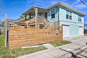 Galveston Retreat w/ Backyard & Patio!