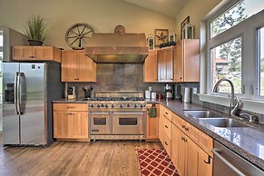 On-site Hiking Access: Mtn-view Conifer Cabin