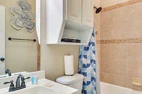 BBQ Ready: Harker Family Retreat w/ Yard!