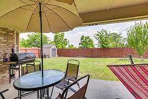 BBQ Ready: Harker Family Retreat w/ Yard!