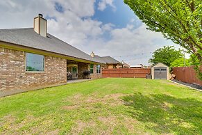 BBQ Ready: Harker Family Retreat w/ Yard!