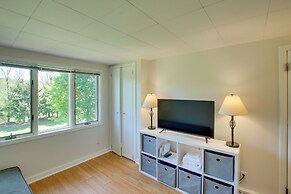 Updated Home w/ Deck: 2 Mi to Sister Bay Beach!