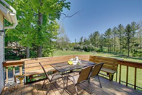 Updated Home w/ Deck: 2 Mi to Sister Bay Beach!