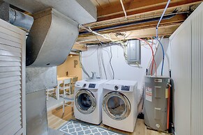 Updated Home w/ Deck: 2 Mi to Sister Bay Beach!