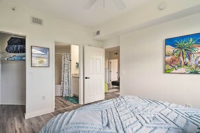 Airy Fort Myers Condo ~ 4 Mi to Beach!