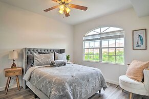 Airy Fort Myers Condo ~ 4 Mi to Beach!