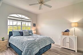 Airy Fort Myers Condo ~ 4 Mi to Beach!