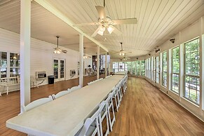 'the B Haus' Lakefront Retreat w/ Boat Ramp!