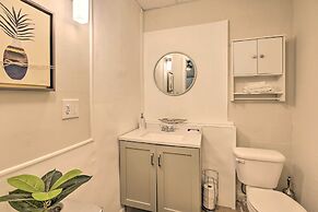 'the B Haus' Lakefront Retreat w/ Boat Ramp!