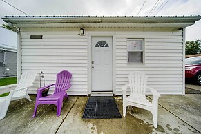Geneva Cottage w/ Patio - Walk to Park, Lake Erie!