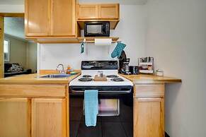 Geneva Cottage w/ Patio - Walk to Park, Lake Erie!