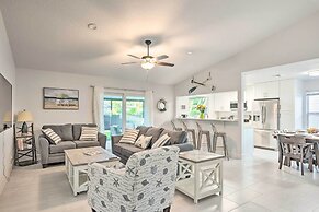 Updated Jupiter Home w/ Patio ~ 6 Mi to Beach