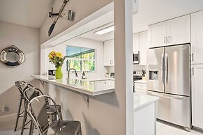 Jupiter Home w/ Patio & Grill ~ 6 Mi to Beach!