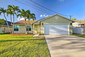Jupiter Home w/ Patio & Grill ~ 6 Mi to Beach!