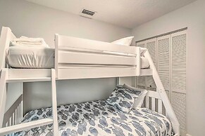 Jupiter Home w/ Patio & Grill ~ 6 Mi to Beach!