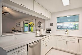 Jupiter Home w/ Patio & Grill ~ 6 Mi to Beach!