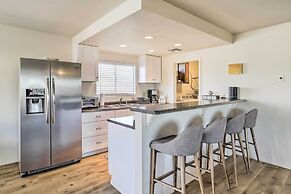 Sunny Oasis w/ Hot Tub ~ 11 Mi to Nat'l Park!