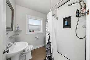 Rockaway Beach Vacation Rental: Pets Welcome!