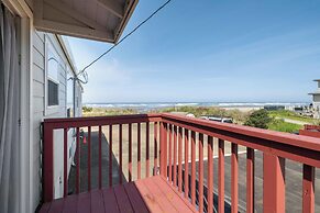 Rockaway Beach Vacation Rental: Pets Welcome!
