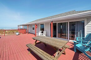 Rockaway Beach Vacation Rental: Pets Welcome!