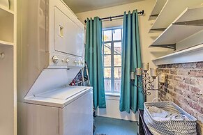 2 Mi to Hot Springs Nat'l Park: Hot Tub Haven!