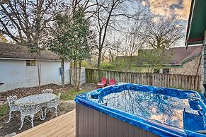 2 Mi to Hot Springs Nat'l Park: Hot Tub Haven!