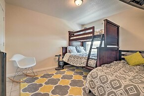 Pet-friendly Home w/ Deck: 1 Mi to Canyon Lake Fun