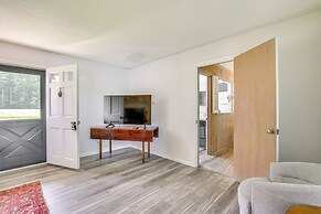 Skiing & Hiking: Water-view Home in the Berkshires