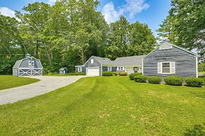 Skiing & Hiking: Water-view Home in the Berkshires
