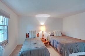 Skiing & Hiking: Water-view Home in the Berkshires