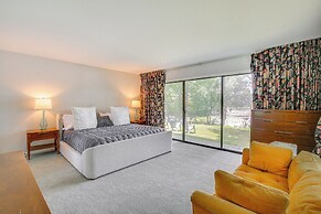 Skiing & Hiking: Water-view Home in the Berkshires