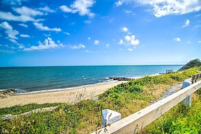 Pet-friendly Cape Cod Getaway < 1 Mi to Beach