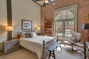 Updated Rustic-chic Condo on Ouray's Main Street!