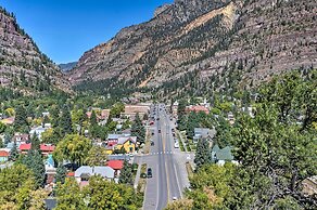 Updated Rustic-chic Condo on Ouray's Main Street!