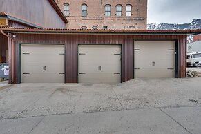 Updated Rustic-chic Condo on Ouray's Main Street!