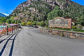 Updated Rustic-chic Condo on Ouray's Main Street!