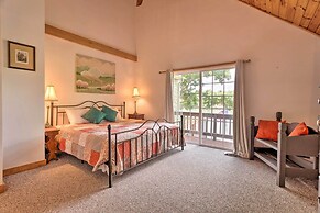 Beautiful Lakeside Milford Family Home & Deck