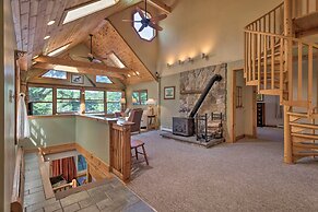 Beautiful Lakeside Milford Family Home & Deck