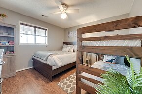 Branson West Condo ~ 1 Mi to Silver Dollar City!