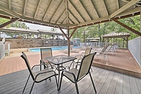 Branson West Condo ~ 1 Mi to Silver Dollar City!