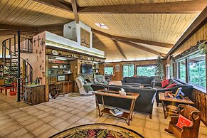 'pine Lodge Cabin' on 450 Acres in Ozark Mountains