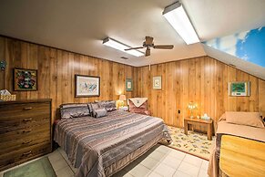 'pine Lodge Cabin' on 450 Acres in Ozark Mountains