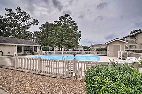 View, Pool & Lake Access: Osage Beach Condo!
