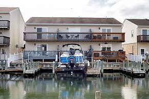 Remodeled Ocean City Getaway w/ Harbor Views!