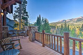 Hilltop Breck Home: Hot Tub, Views & Walk to Town