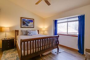 Homey Dog-friendly Retreat w/ Deck in Dtwn Frisco!