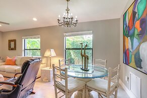 Jupiter Cottage w/ Patio, Gas Grill & Fire Pit!